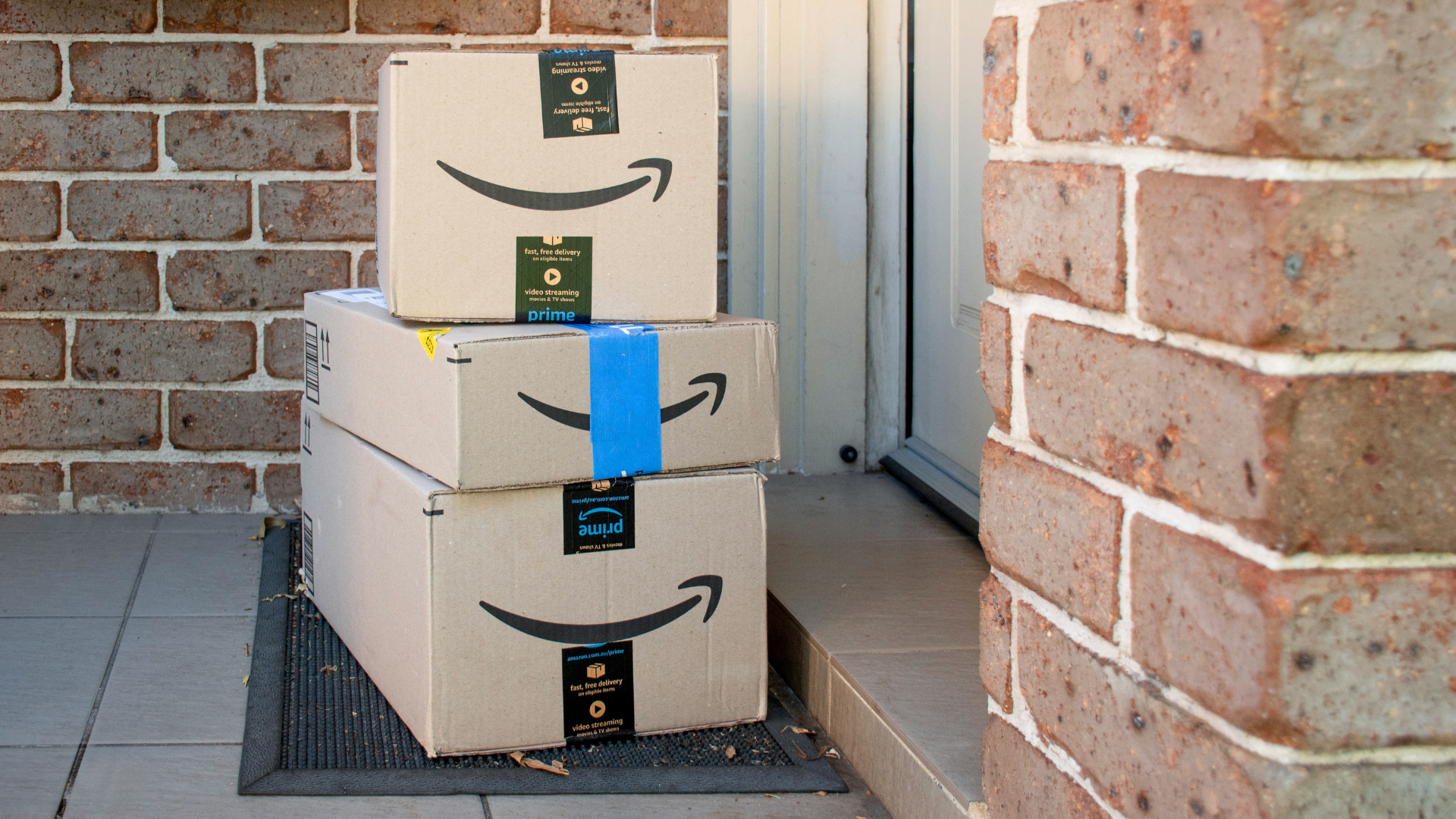 Everything You Need to Know About Amazon's Last-Minute Cyber Monday Sale