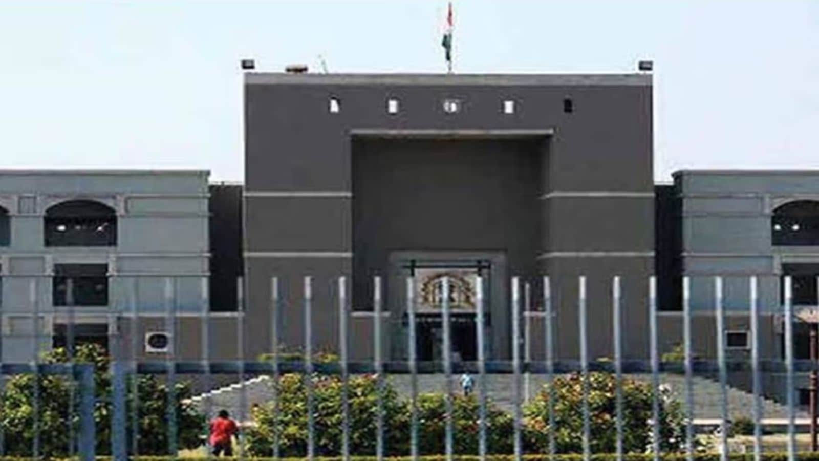 Gujarat HC quashes Ahmedabad Police notification under Section 144; Relief to citizens booked for protesting CAA