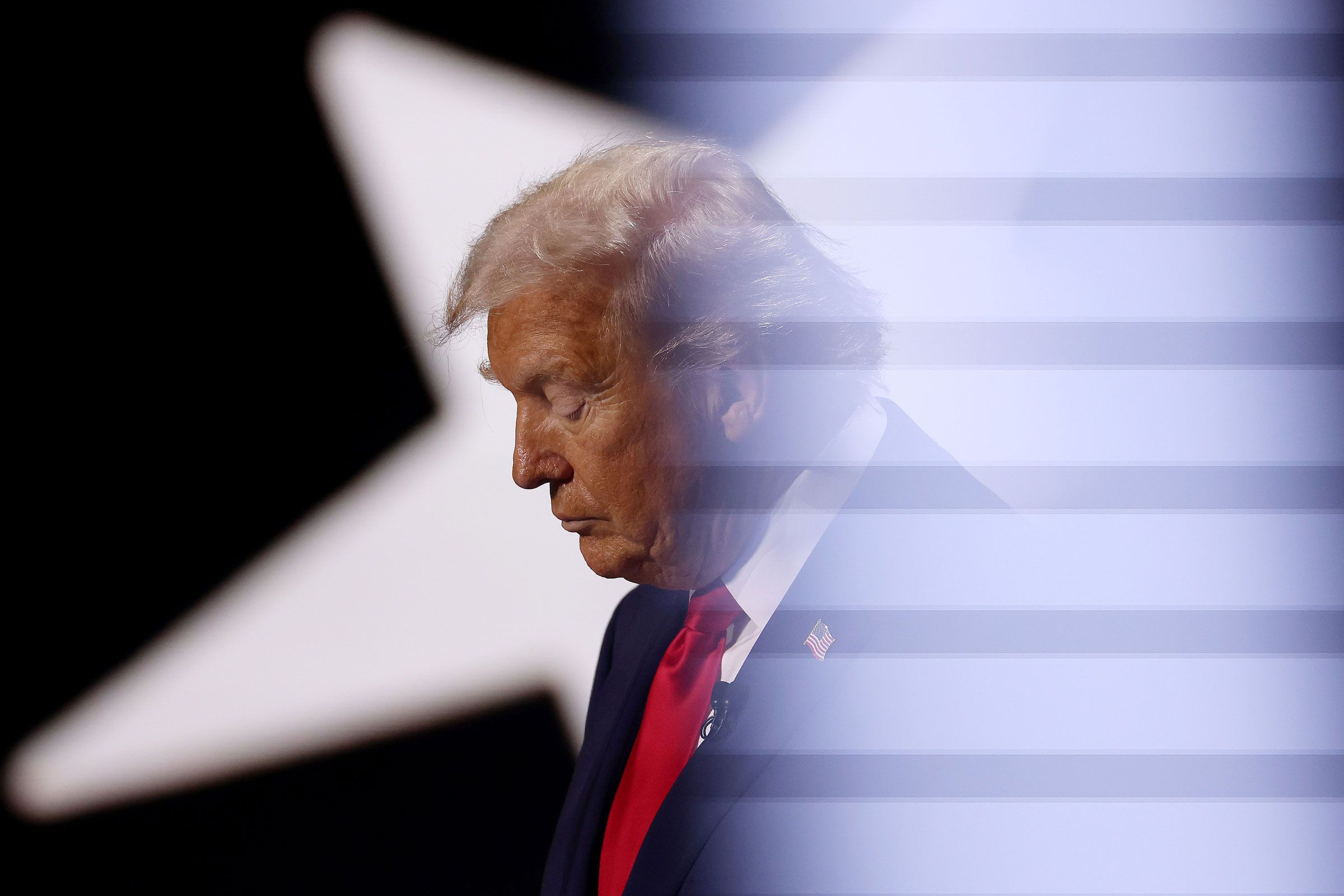 Trump Signs Executive Order That Threatens to Punish States for Passing AI Laws