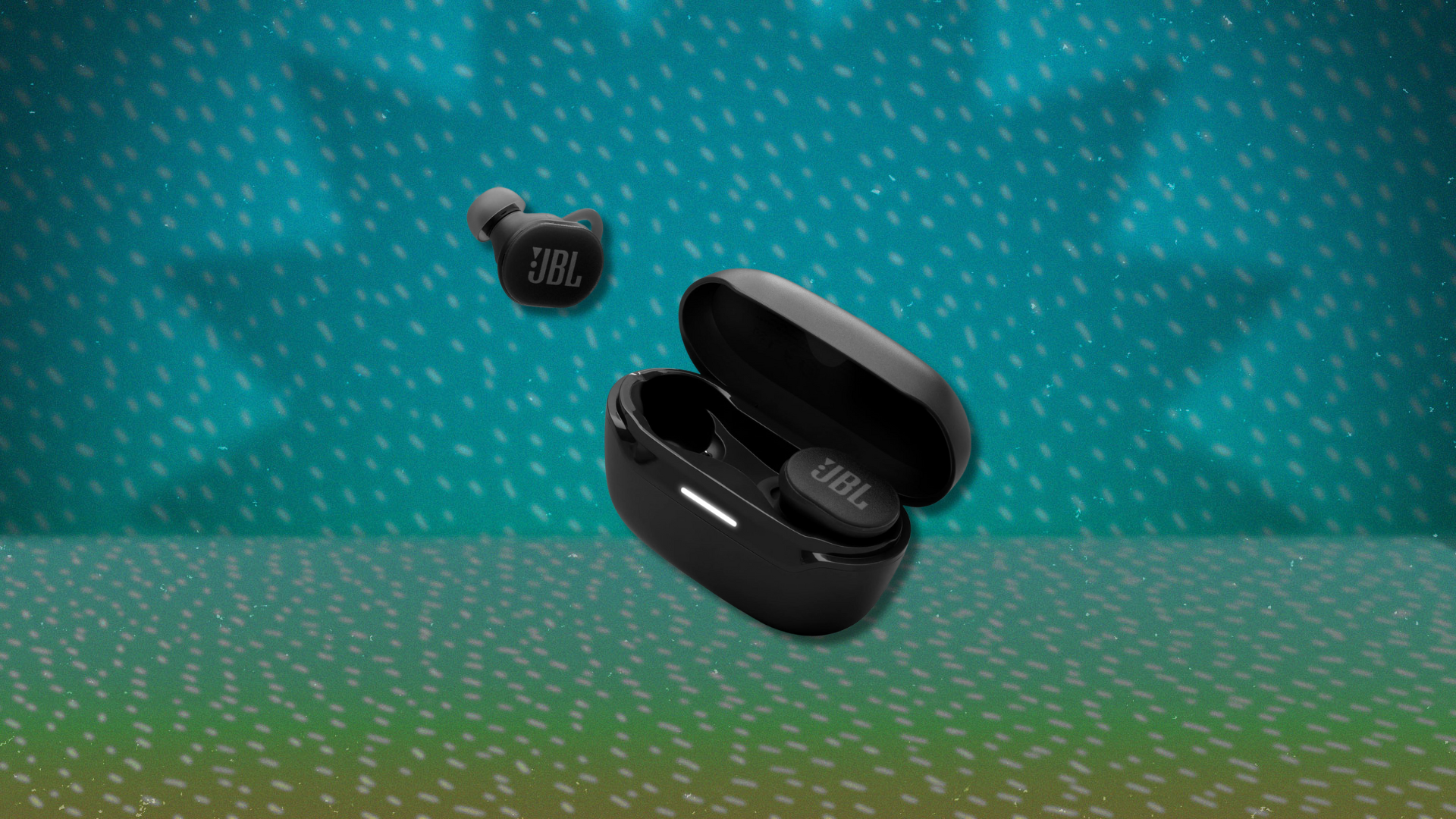 These JBL Sports Earbuds Are $40 Off Right Now